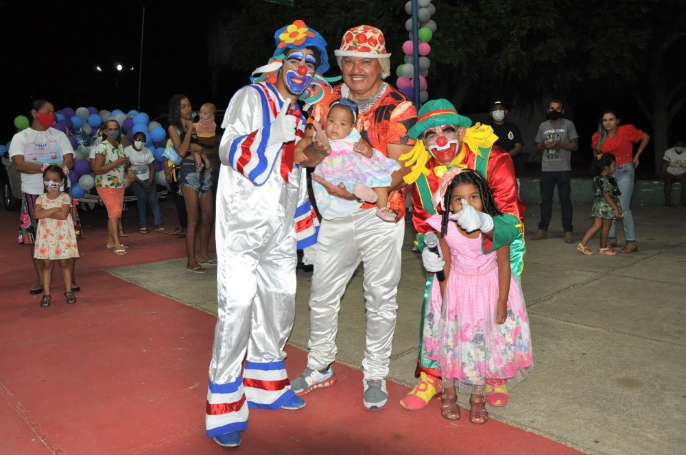Prefeitura de Hugo Napoleão realiza festa em homenagem às crianças - Imagem 3