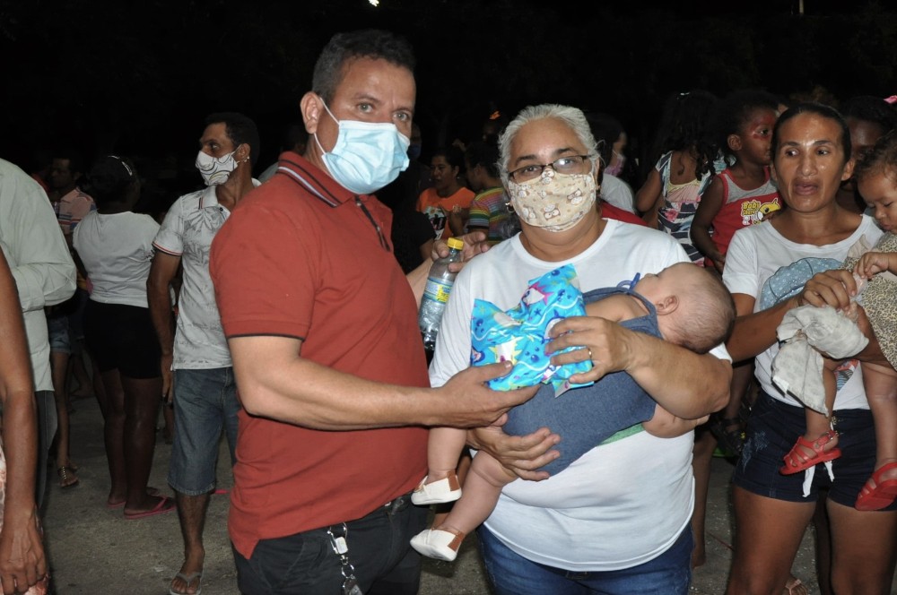 Prefeitura de Hugo Napoleão realiza festa em homenagem às crianças - Imagem 44