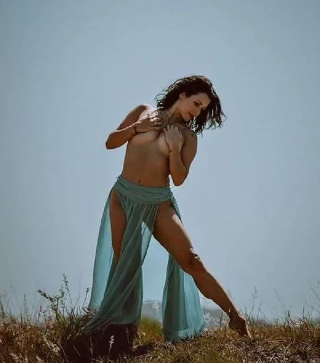 Conheça a bailarina gata que ensinou sexo coreografado em Verdades Secretas - imagem 56381