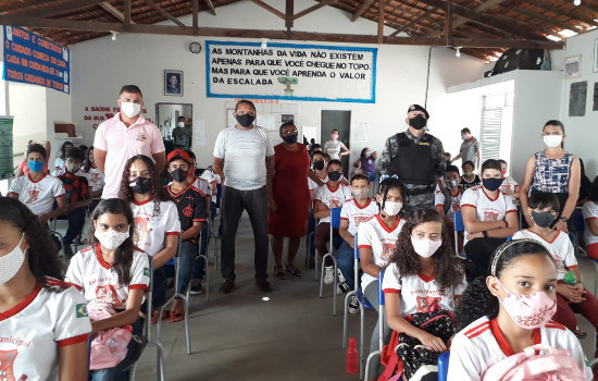 CT/GPM da PMPI realizam palestra sobre Trânsito pra alunos do 6º ao 9º anos