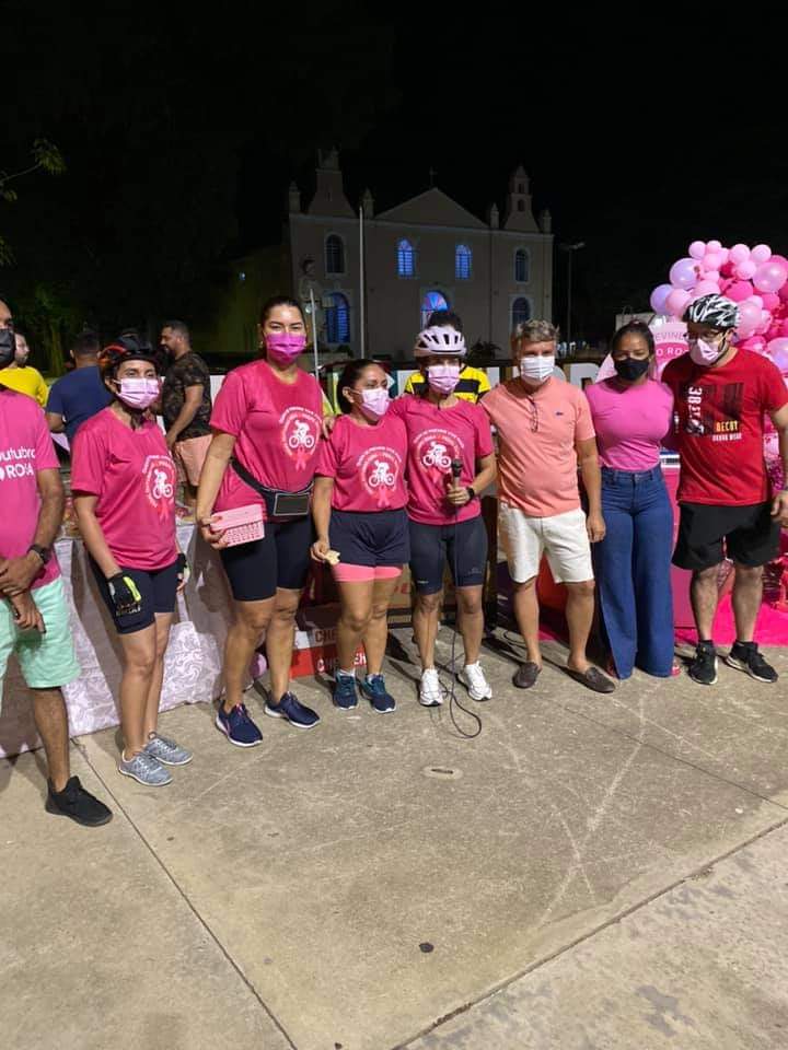Passeio com bicicletas lembra a prevenção contra o câncer de MAMA - Imagem 1
