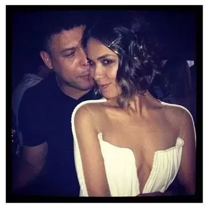 Flagra! 7 famosos que traíram e foram descobertos por seus companheiros - imagem 56699