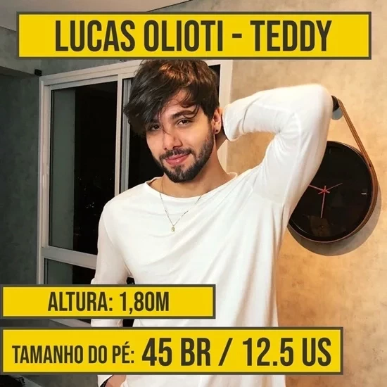 Conheça a lista dos famosos com pés grandes em relação á sua altura - imagem 56819