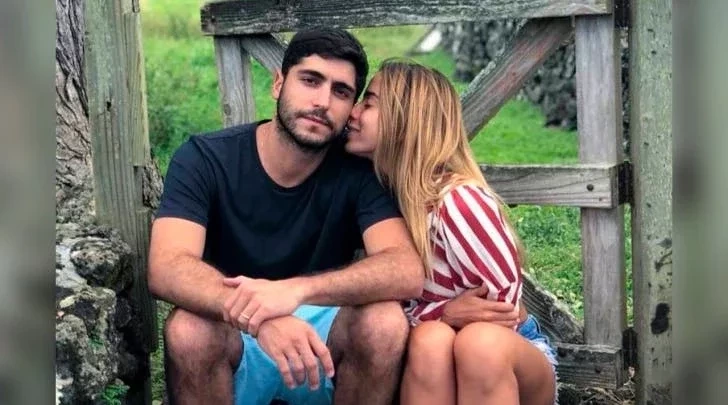 A fila anda rápido: relembre 15 namoros imperdíveis de Anitta - imagem 57149