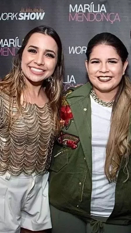 Mariana (dupla com Mateus)