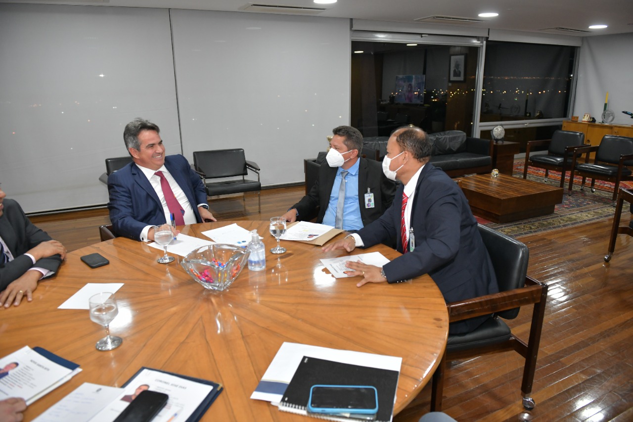 Dr. Jomário vai a Brasília em busca de melhorias para Campinas do Piauí - Imagem 4