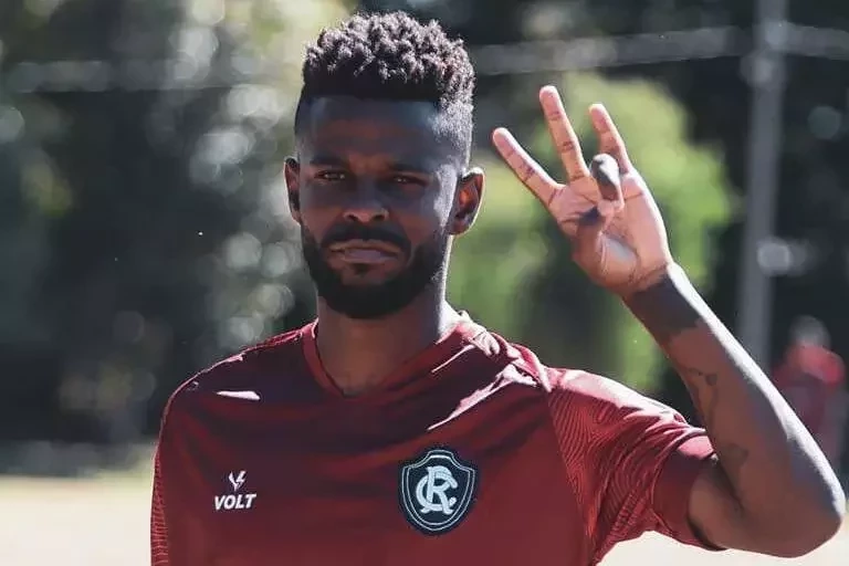 André Gonçalves, Latino e outros: veja famosos que não pagaram pensão - imagem 60521