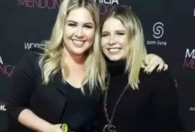 Semelhança com Marília Mendonça