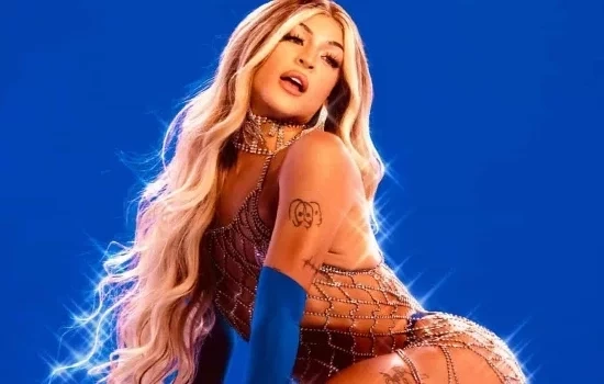 Você vai ficar impressionado com o nome verdadeiro das celebridades