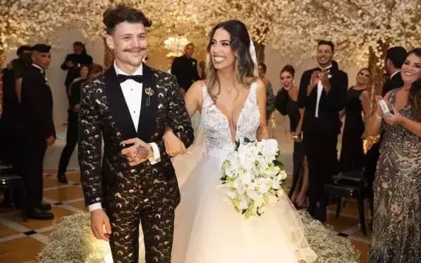 Inacreditável! Veja 4 famosas que já foram traídas em seus relacionamentos - imagem 60760