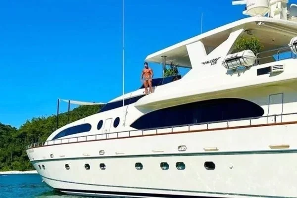 Fotos! Conheça as dependências do barco de R$ 25 milhões de Gusttavo Lima - imagem 60778
