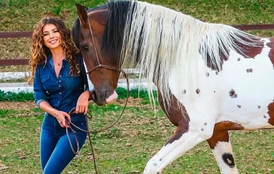 Conheça os haras milionários dos astros brasileiros da música