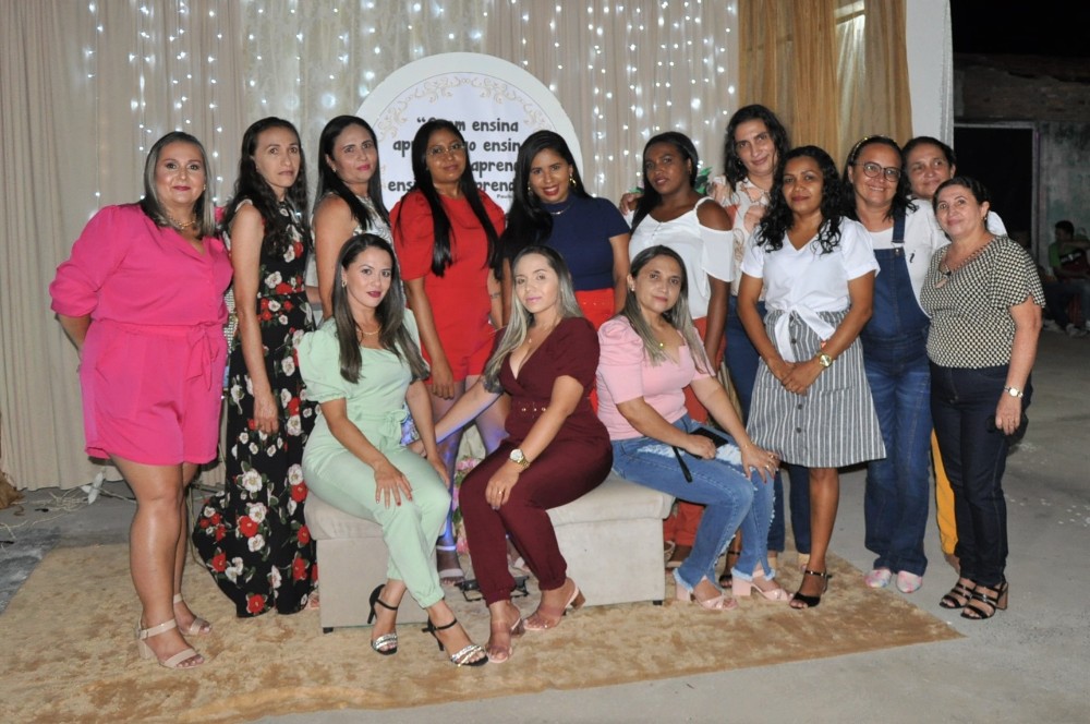 Prefeitura de Hugo Napoleão oferece jantar em homenagem aos professores - Imagem 16