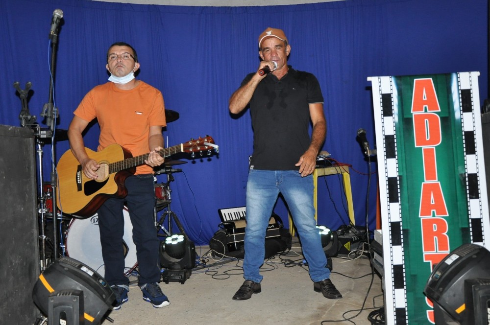 Prefeitura de Hugo Napoleão oferece jantar em homenagem aos professores - Imagem 24