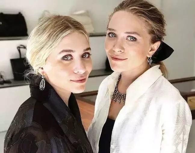 Se surpreenda com 7 famosos que têm irmãos gêmeos e você não sabia! - imagem 57756