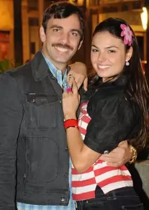  Isis Valverde e Marcelo Faria