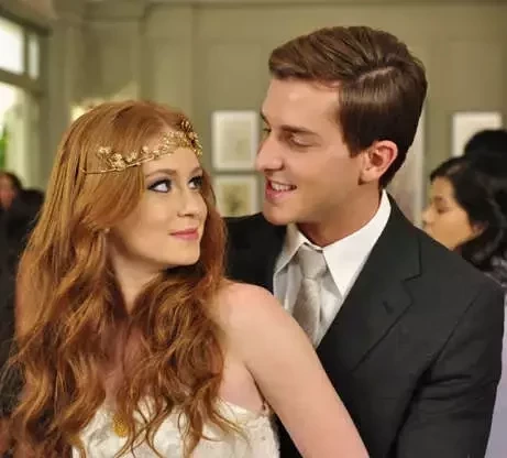 Marina Ruy Barbosa e Klebber Toledo