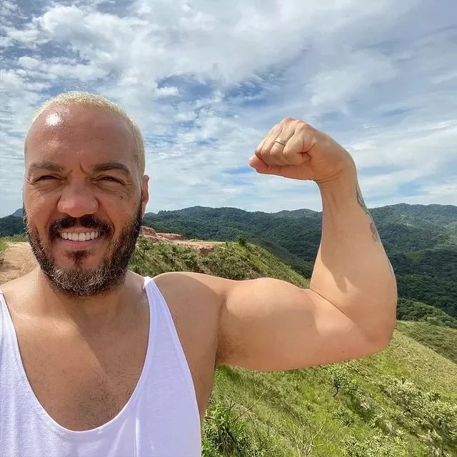 Se surpreenda com 10 famosos que foram acusados de "dar calote"  - imagem 61551