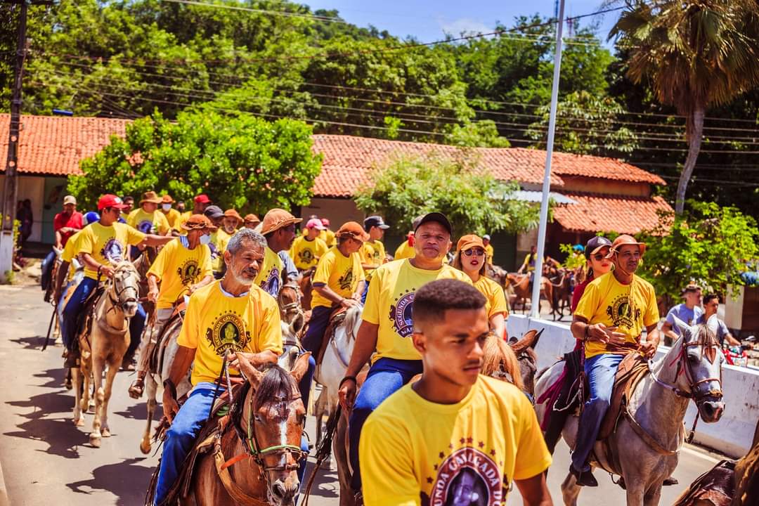 Monsenhor Gil é destaque nas Cavalgadas reunindo a velha guarda e outros - Imagem 3