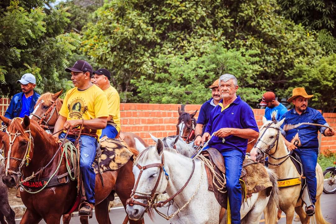 Monsenhor Gil é destaque nas Cavalgadas reunindo a velha guarda e outros - Imagem 33
