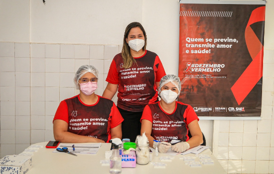 CTA visita HRCR com a campanha dezembro vermelho