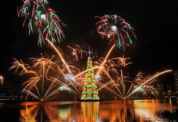 Natal chegando! Veja as 10 decorações mais incríveis do mundo - imagem 63562