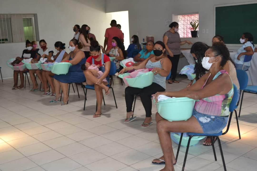 Grávidas de Monsenhor Gil recebem enxovais e cestas básicas  - Imagem 6