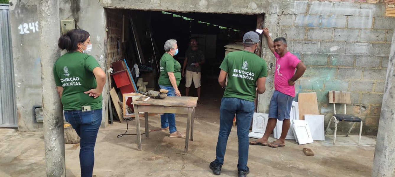 SEMAN realiza ação de conscientização em regiões próximas à riachos