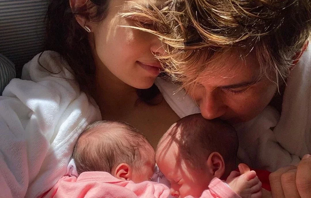 Nanda Costa e Lan Lanh