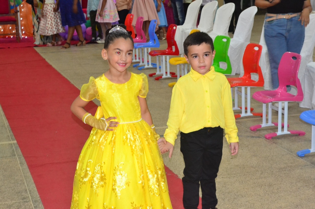 U. E Vó Binoca realiza formatura dos Doutores do ABC - Imagem 23