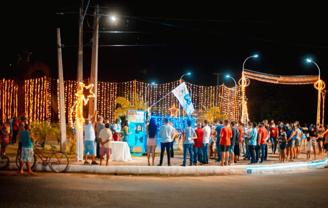 O espírito Natalino chegou em Monsenhor Gil. Prefeito entrega iluminação - Imagem 18