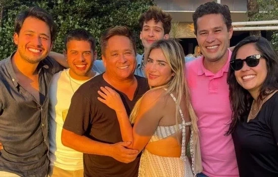 Cada um com uma mulher: saiba quem são as mães dos seis filhos de Leonardo