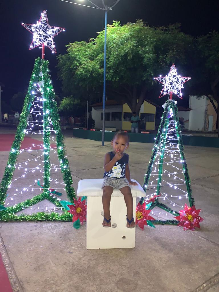 Prefeitura de Hugo Napoleão inaugura projeto 'Natal Luz' - Imagem 6