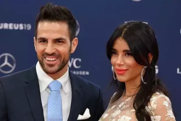 Elas batem um bolão! Saiba quem são os amores das estrelas do futebol - imagem 33303