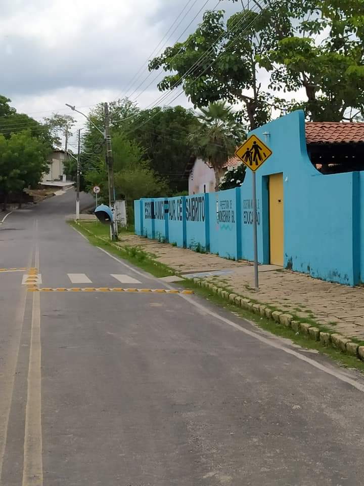 Prefeito de Monsenhor Gil, João Luiz, visita Estádio Cariocão para conferir a implantação do Gramado - Imagem 3