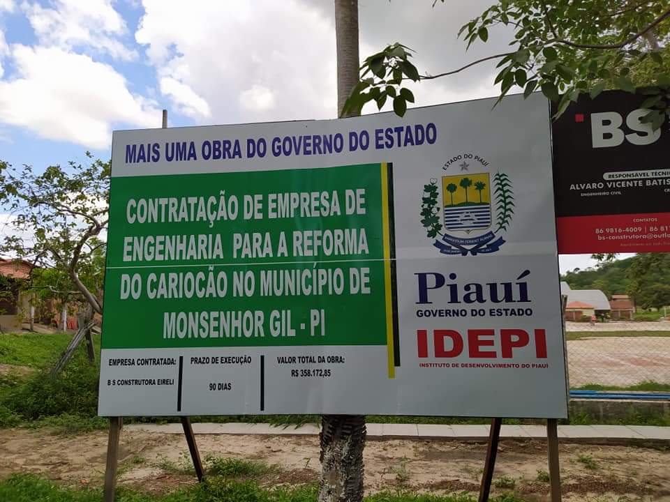 Prefeito de Monsenhor Gil, João Luiz, visita Estádio Cariocão para conferir a implantação do Gramado - Imagem 5