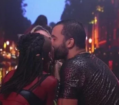 BBB21: Selinho triplo, DR e revelações íntimas agitam a festa
