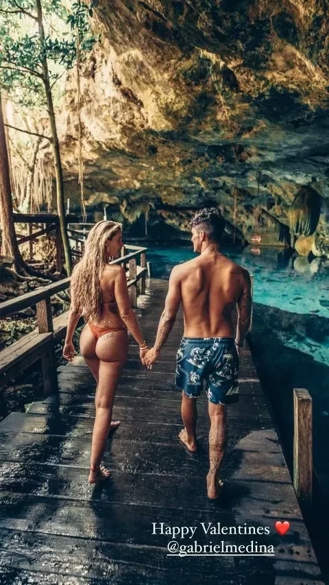 Após pedido, Yasmin Brunet exibe sua tattoo no bumbum a seguidores - imagem 33464