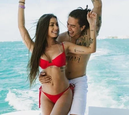 Whindersson Nunes se declara para namorada em post: 'Amo tanto'; fotos