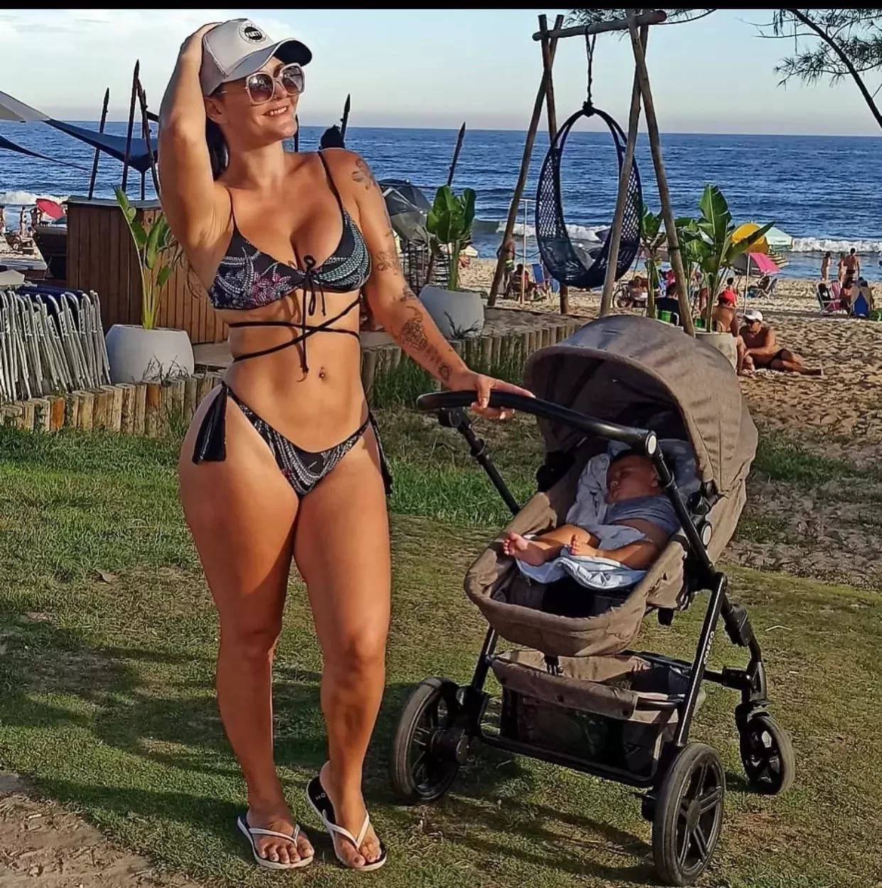 Laura Keller mostra antes e depois de perder 14 quilos após gravidez - imagem 33524