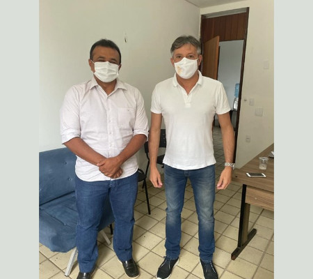 Marcelo Costa e deputado Fábio Abreu conversam sobre implantação de UTI em Valença  