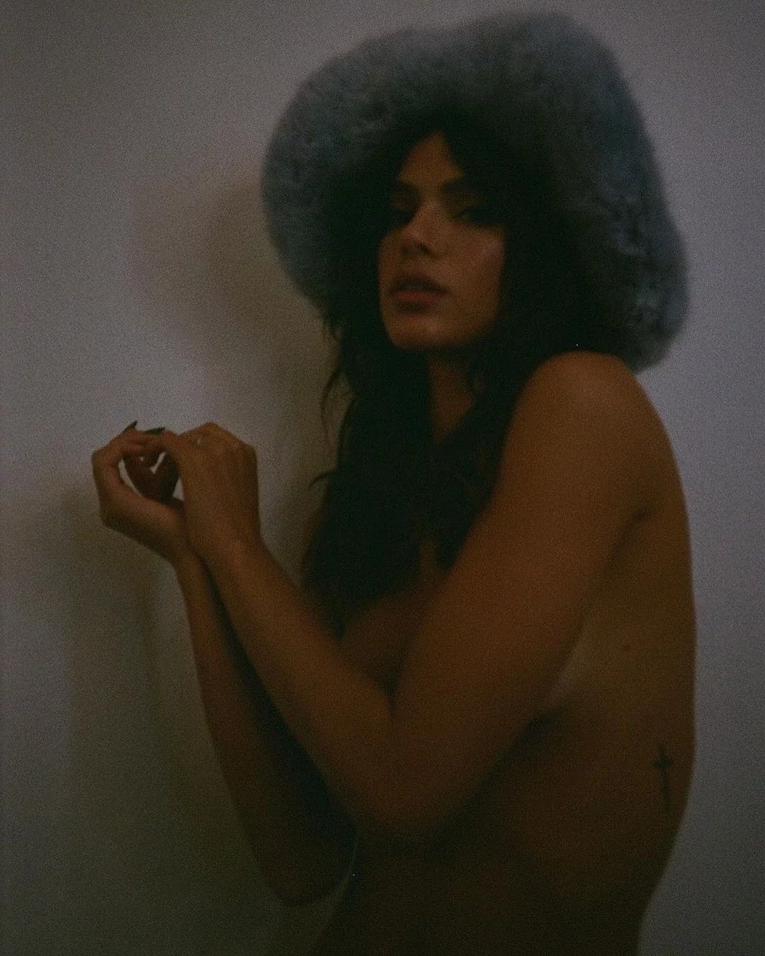 Bruna Marquezine posa sem calcinha e anuncia estreia como cantora - imagem 33717