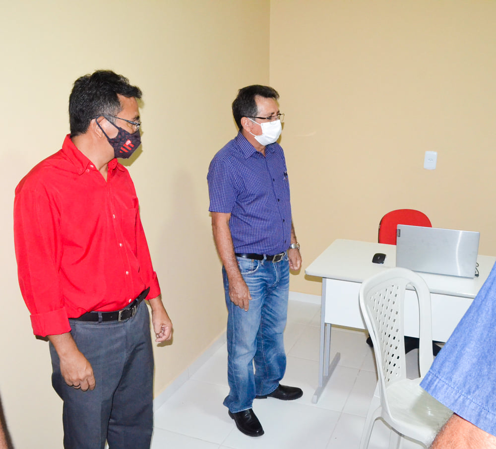 Prefeito Genival Bezerra inaugura sede da SMARH e SMA - Imagem 11