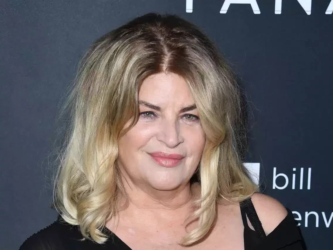 Sorriso forçado: Conheça os famosos que odeiam fazer selfies com fãs - imagem 33760