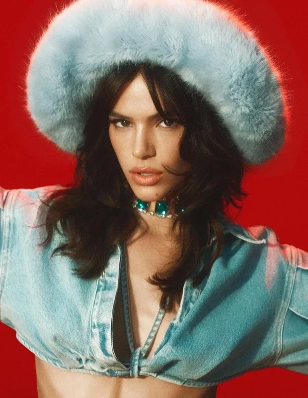 Bruna Marquezine arrasa em ensaio sensual e dança até o chão; fotos - imagem 33895