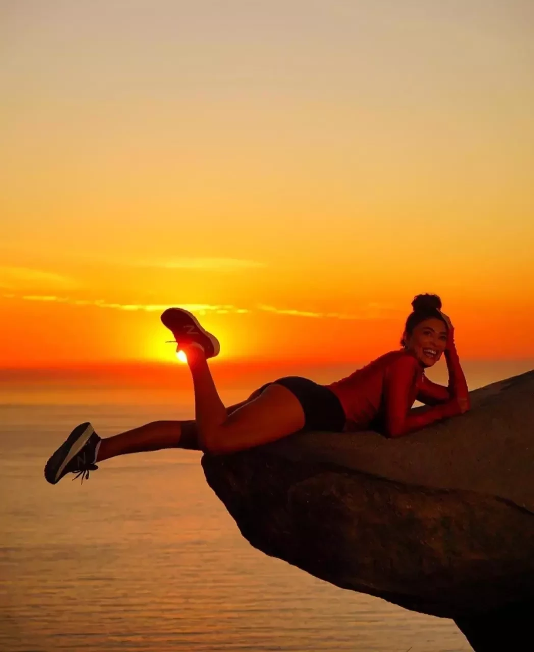 Juliana Paes posa sexy de biquíni e brinca: 'Cada um com sua Tieta' - imagem 33021