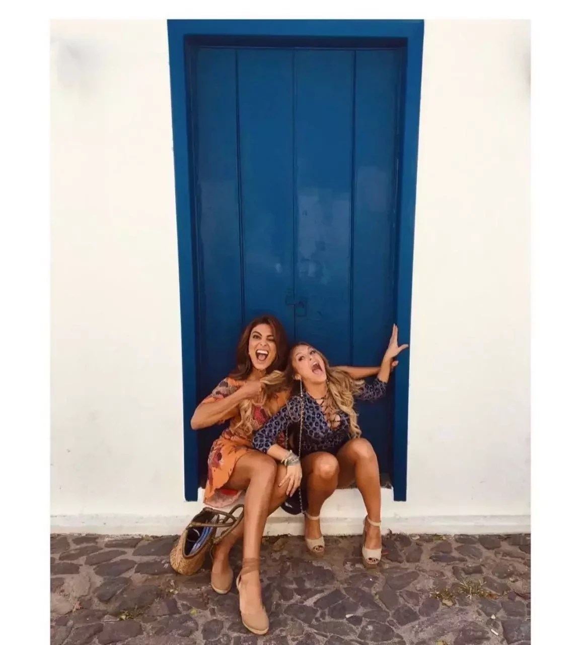 Juliana Paes posa sexy de biquíni e brinca: 'Cada um com sua Tieta' - imagem 33020