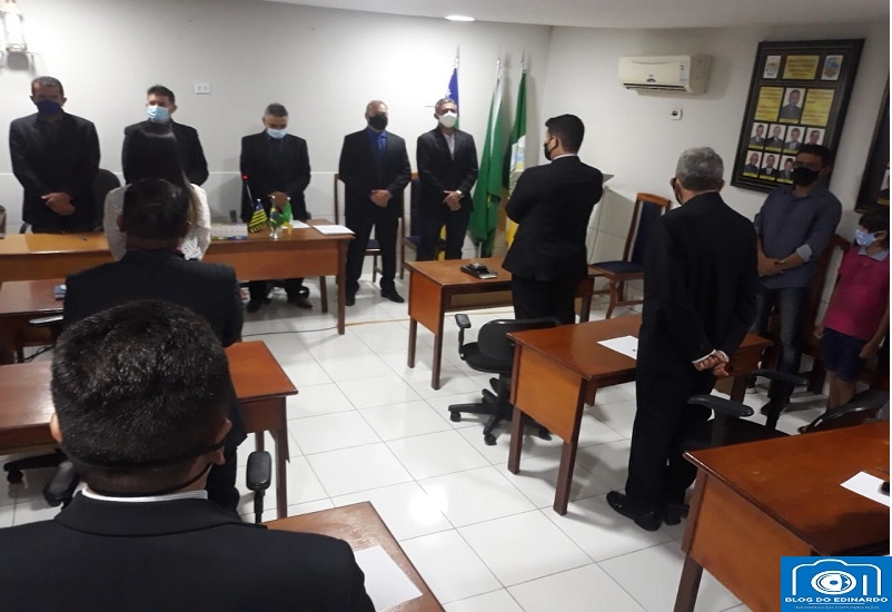 Milton Brandão: Prefeito Evangelista Resende, participa de Sessão Solene e diz em discurso que trabalhará em parceria com todos vereadores  - Imagem 14