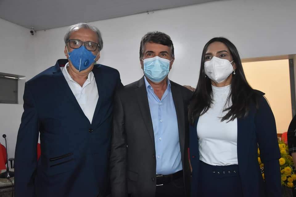 Prefeito João Luiz participa da abertura do Ano Legislativo em Monsenhor Gil - Imagem 6