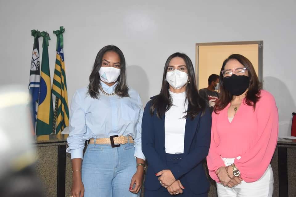 Prefeito João Luiz participa da abertura do Ano Legislativo em Monsenhor Gil - Imagem 7